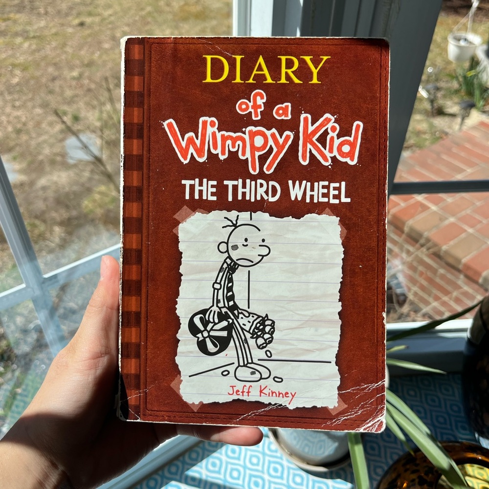 Diary of a Wimpy Kid the Third Wheel by Jeff Kinney